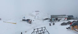 Archived image Webcam Wildkogel-Arena: Wildkogel gondola 09:00