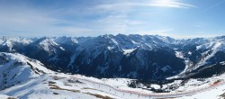 Archiv Foto Webcam Tux - Ausblick von der Wanglspitze 13:00