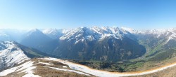 Archived image Webcam Tux - View from the Wanglspitze 07:00