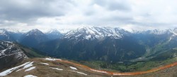 Archived image Webcam Tux - View from the Wanglspitze 09:00
