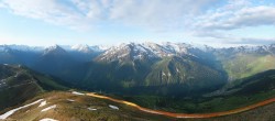 Archiv Foto Webcam Tux - Ausblick von der Wanglspitze 05:00