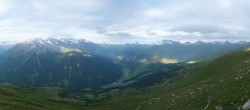Archiv Foto Webcam Tux - Ausblick von der Wanglspitze 05:00