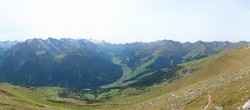 Archived image Webcam Tux - View from the Wanglspitze 11:00