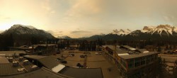 Archived image Webcam View of Canmore, Alberta 04:00