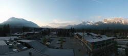 Archived image Webcam View of Canmore, Alberta 04:00