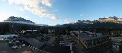 Archived image Webcam View of Canmore, Alberta 04:00