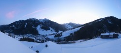 Archived image Webcam Saalbach - View from the Maisalm 15:00