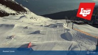 Archived image Webcam Axamer Lizum - Karleitenlift Top Station 07:00