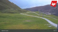 Archiv Foto Webcam Axamer Lizum - Karleitenlift Bergstation 04:00