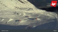 Archiv Foto Webcam Axamer Lizum - Karleitenlift Bergstation 08:00