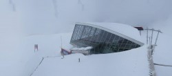 Archived image Webcam Axamer Lizum: Top station Olympia funicular 11:00