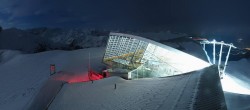 Archived image Webcam Axamer Lizum: Top station Olympia funicular 03:00