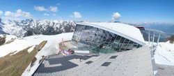 Archived image Webcam Axamer Lizum: Top station Olympia funicular 09:00