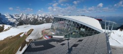 Archiv Foto Webcam Axamer Lizum: Bergstation Olympiabahn 07:00