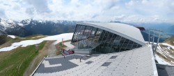 Archiv Foto Webcam Axamer Lizum: Bergstation Olympiabahn 13:00