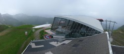 Archiv Foto Webcam Axamer Lizum: Bergstation Olympiabahn 17:00