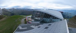 Archiv Foto Webcam Axamer Lizum: Bergstation Olympiabahn 17:00