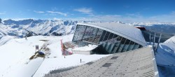 Archived image Webcam Axamer Lizum: Top station Olympia funicular 11:00