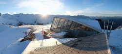 Archived image Webcam Axamer Lizum: Top station Olympia funicular 15:00