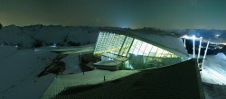 Archived image Webcam Axamer Lizum: Top station Olympia funicular 01:00