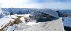Archiv Foto Webcam Axamer Lizum: Bergstation Olympiabahn 13:00