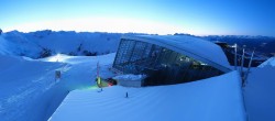 Archived image Webcam Axamer Lizum: Top station Olympia funicular 16:00