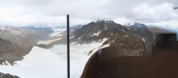Archived image Webcam Val Senales Glacier - Iceman Ötzi Peak 17:00