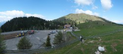 Archived image Webcam Villach Alpine Road - Viewpoint Rosstratten 09:00