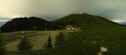 Archiv Foto Webcam Villacher Alpenstraße - Aussichtspunkt Rosstratten 23:00