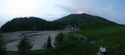 Archiv Foto Webcam Villacher Alpenstraße - Aussichtspunkt Rosstratten 23:00