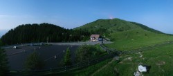 Archiv Foto Webcam Villacher Alpenstraße - Aussichtspunkt Rosstratten 01:00