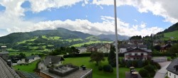 Archiv Foto Webcam Gröbming: Kirche und Panoramabad 13:00