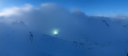 Archived image Webcam Hintertux Glacier - View from Gefrorene Wand 23:00