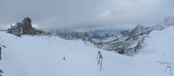 Archived image Webcam Hintertux Glacier - View from Gefrorene Wand 07:00