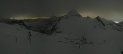 Archiv Foto Webcam Hintertuxer Gletscher - Ausblick Gefrorene Wand 03:00