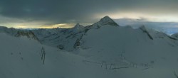 Archiv Foto Webcam Hintertuxer Gletscher - Ausblick Gefrorene Wand 23:00