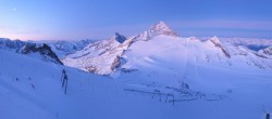 Archiv Foto Webcam Hintertuxer Gletscher - Ausblick Gefrorene Wand 05:00