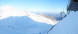 Archiv Foto Webcam Hintertuxer Gletscher - Ausblick Gefrorene Wand 05:00