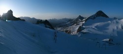 Archiv Foto Webcam Hintertuxer Gletscher - Ausblick Gefrorene Wand 23:00