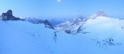 Archiv Foto Webcam Hintertuxer Gletscher - Ausblick Gefrorene Wand 03:00