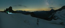 Archiv Foto Webcam Hintertuxer Gletscher - Ausblick Gefrorene Wand 01:00