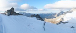 Archiv Foto Webcam Hintertuxer Gletscher - Ausblick Gefrorene Wand 05:00