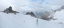 Archived image Webcam Hintertux Glacier - View from Gefrorene Wand 07:00