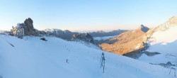 Archiv Foto Webcam Hintertuxer Gletscher - Ausblick Gefrorene Wand 05:00