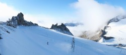 Archived image Webcam Hintertux Glacier - View from Gefrorene Wand 08:00