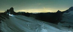 Archiv Foto Webcam Hintertuxer Gletscher - Ausblick Gefrorene Wand 23:00