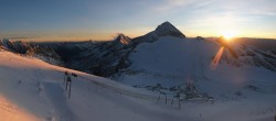 Archiv Foto Webcam Hintertuxer Gletscher - Ausblick Gefrorene Wand 17:00