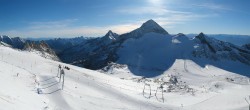 Archiv Foto Webcam Hintertuxer Gletscher - Ausblick Gefrorene Wand 15:00