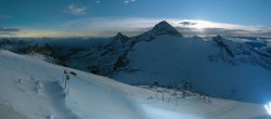 Archiv Foto Webcam Hintertuxer Gletscher - Ausblick Gefrorene Wand 23:00