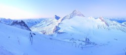 Archiv Foto Webcam Hintertuxer Gletscher - Ausblick Gefrorene Wand 05:00